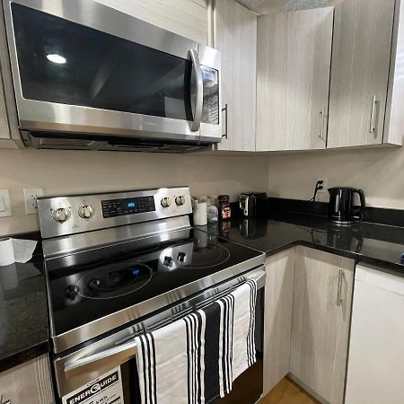 Super Luxury & Cozy Lower Level Apartment In Nw Calgary, Ab Close To Banff Extérieur photo