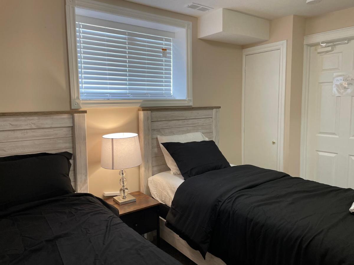 Super Luxury & Cozy Lower Level Apartment In Nw Calgary, Ab Close To Banff Extérieur photo